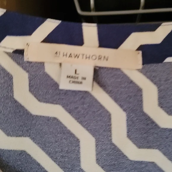 41 Hawthorn Blouse L - Picture 2 of 2